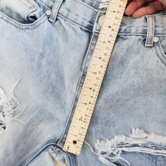 One Teaspoon Light Wash Destroyed Trashed Denim Jeans Sz 27 - Picture 11 of 14